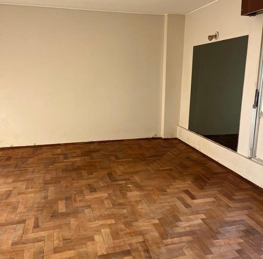 Departamento · 1m² · 4 Ambientes