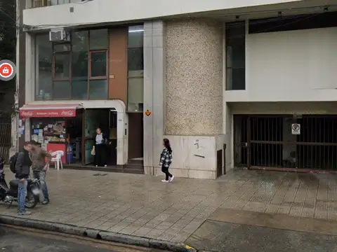 Cochera en Venta en Martin, Rosario