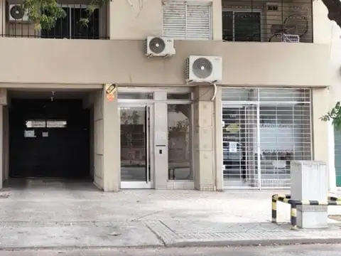 Cochera en Venta en Abasto, Rosario