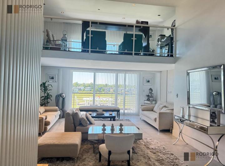 Departamento · 175m² · 4 Ambientes · 1 Cochera