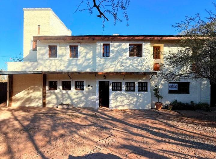 Casa · 250m² · 3 Ambientes