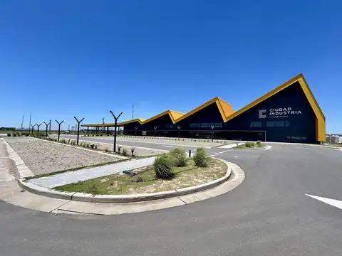 Galpón en Alquiler en Funes, Rosario