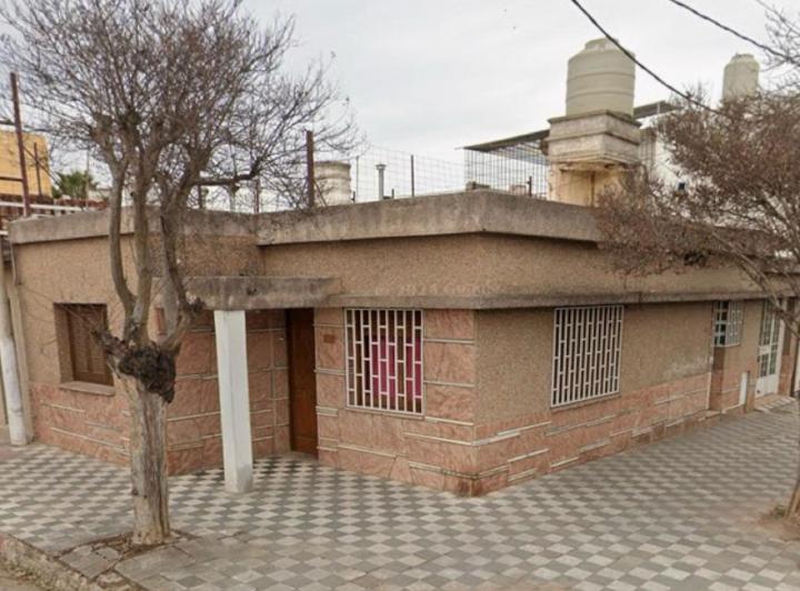 Casa · 120m² · 4 Ambientes · 1 Cochera