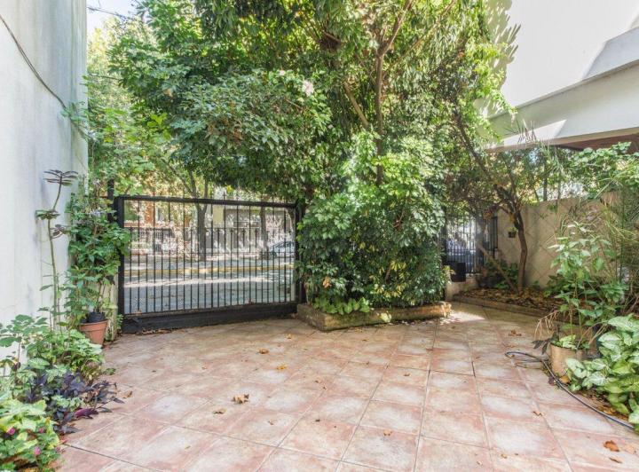 Casa · 267m² · 5 Ambientes · 1 Cochera