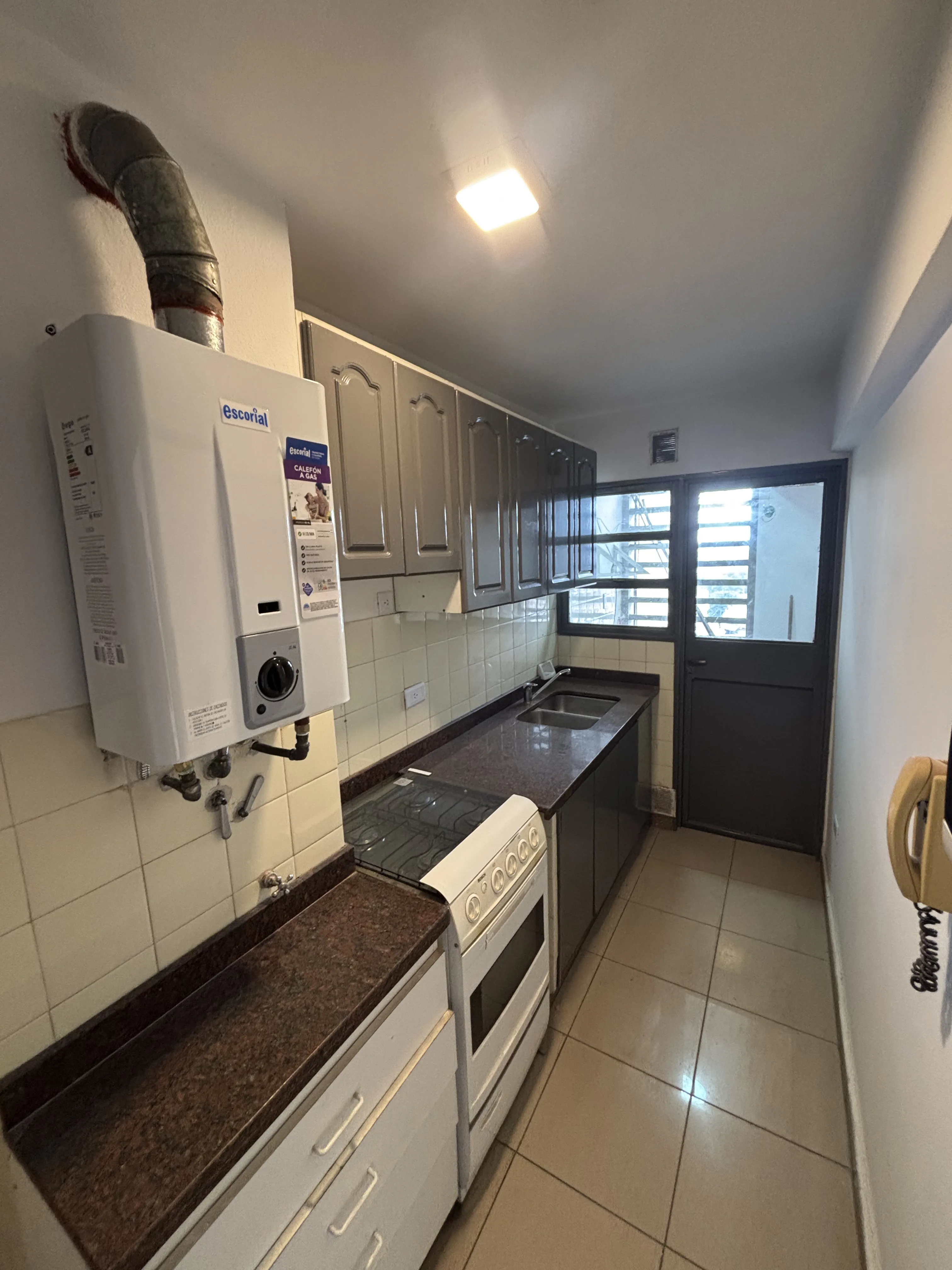 BAJAMOS EL PRECIO Luminoso y Amplio Depto en Barrio Cofico