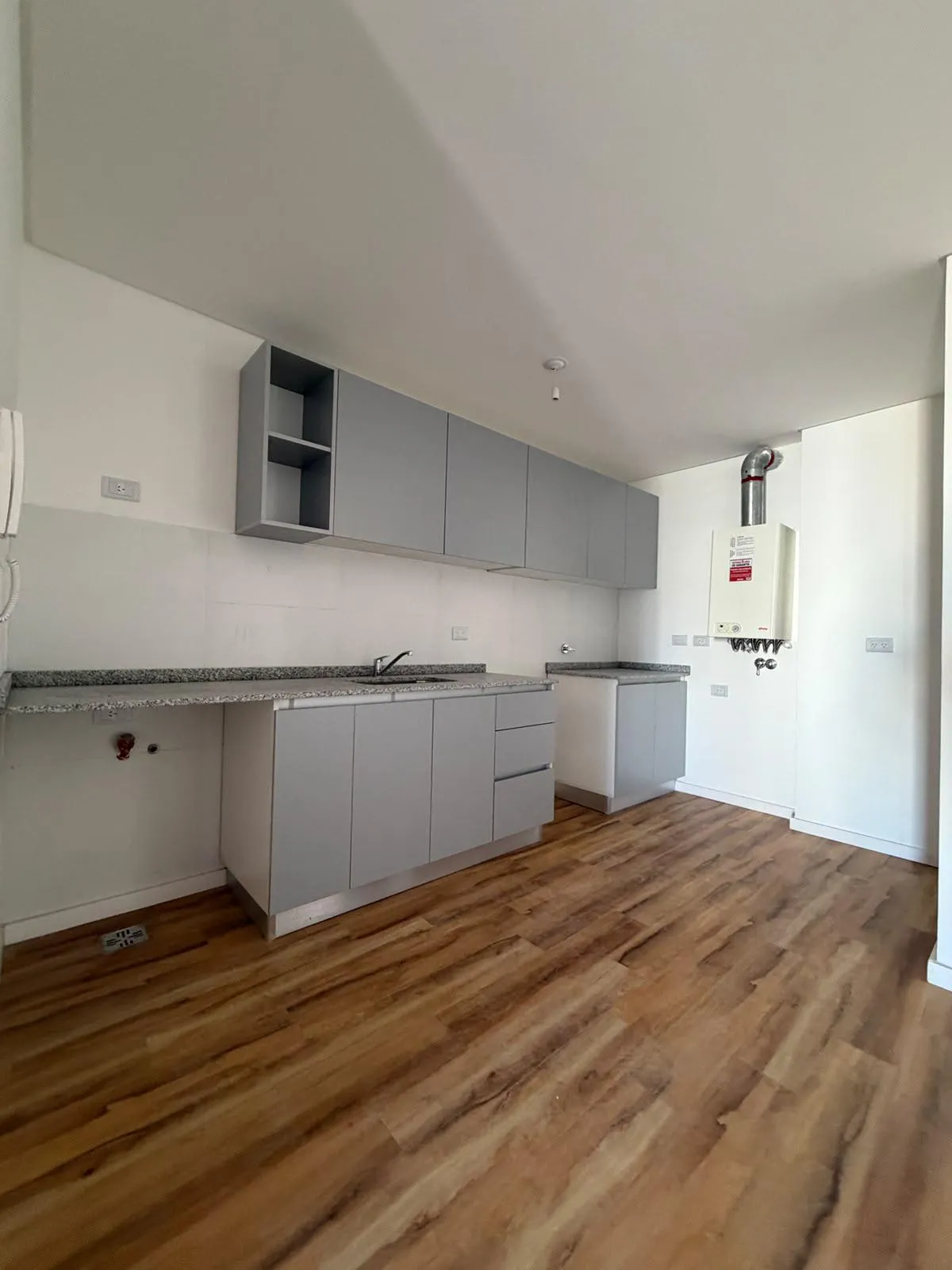 SE VENDE DEPARTAMENTO CON POSESION EN SEPTIEMBRE 2026 DE 1 DORMITORIO!! NO LO DE...