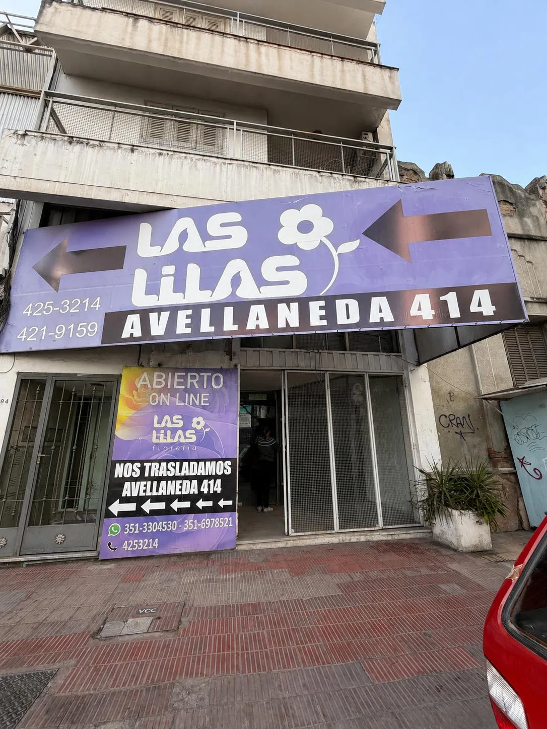 VENTA LOCAL COMERCIAL DE DOS PLANTAS A METROS DE PLAZA COLON!! NO LO DEJES PASAR...