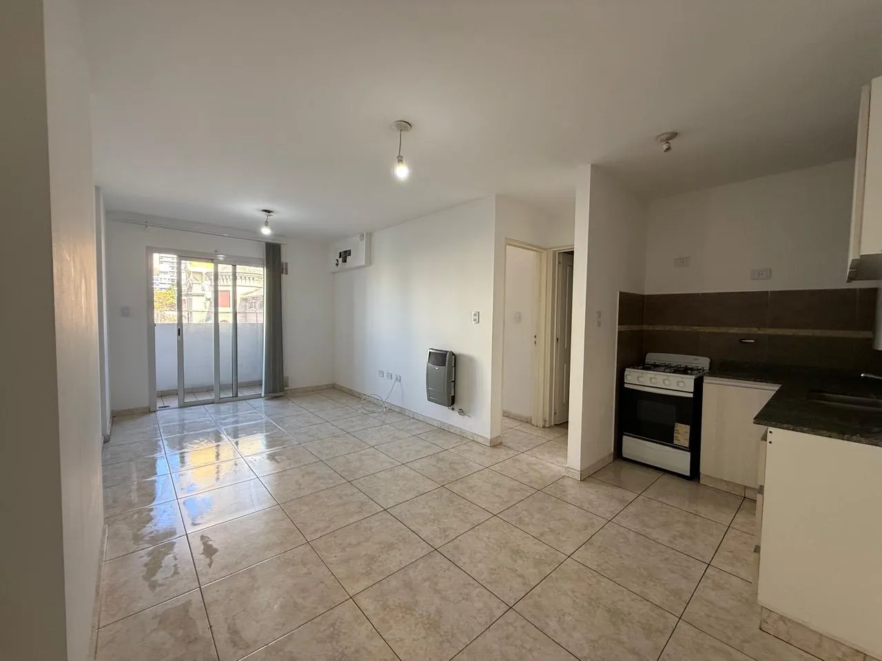 ALBERDI I 1 DORMITORIO CON BALCON y ASADOR I PILETA y SEG 24hs