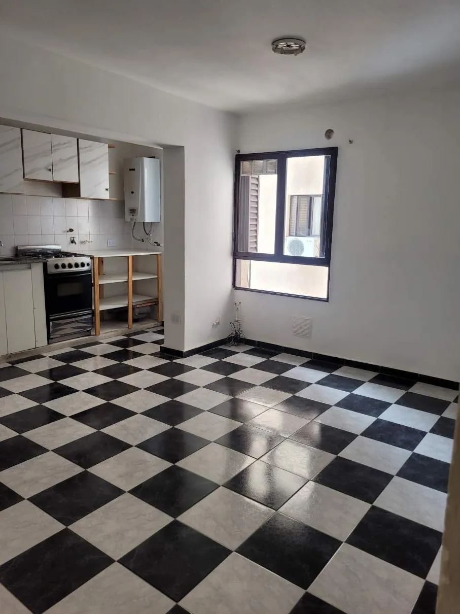 Dpto. 1 dorm. 1 baño. B Alta Cordoba.