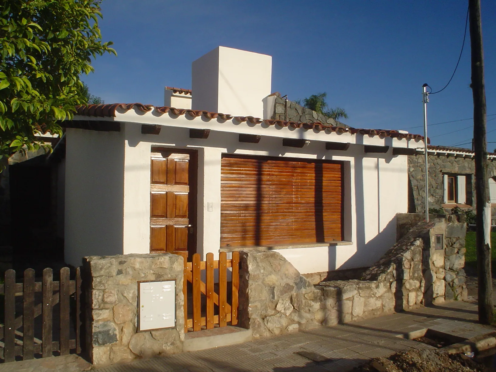 VILLA ALLENDE CENTRO – Dpto. 1 Dorm. c/patio en ALQUILER