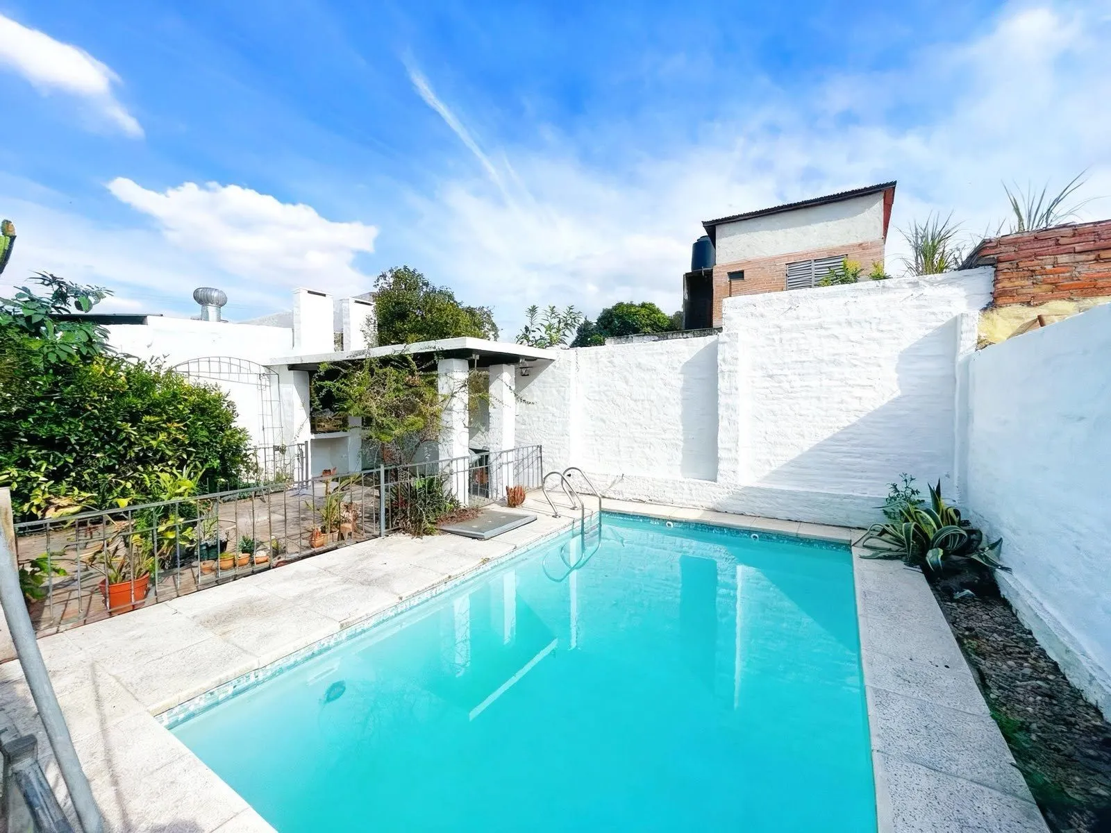 Ideal para familia numerosa, vivienda permanente o proyecto de actualización