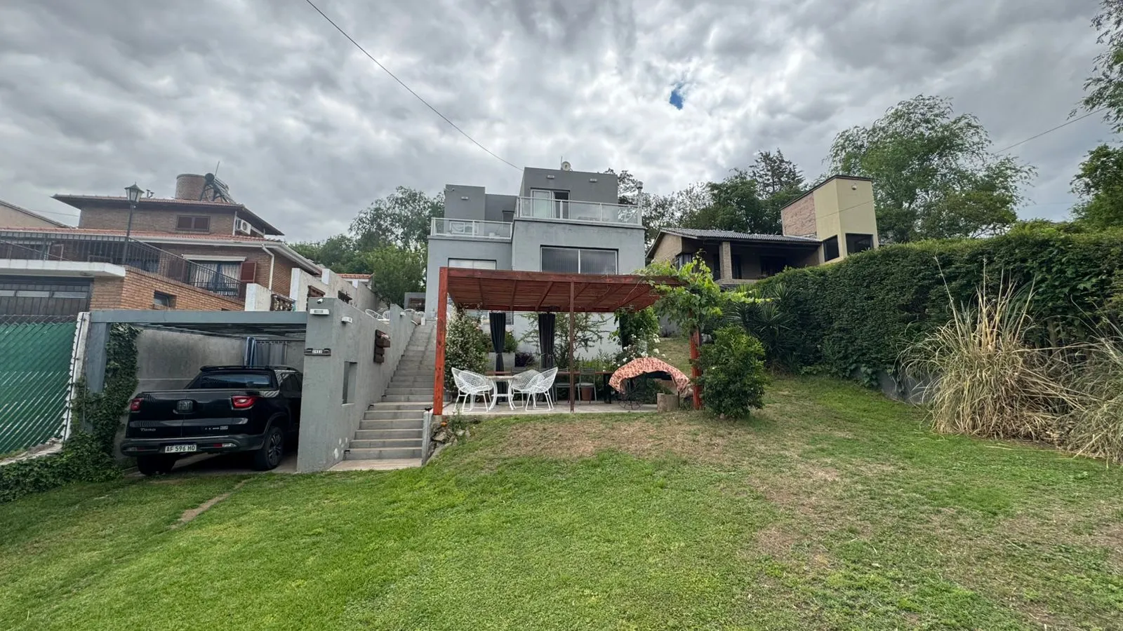 Casa en Venta 4 Dorm Villa Carlos Paz