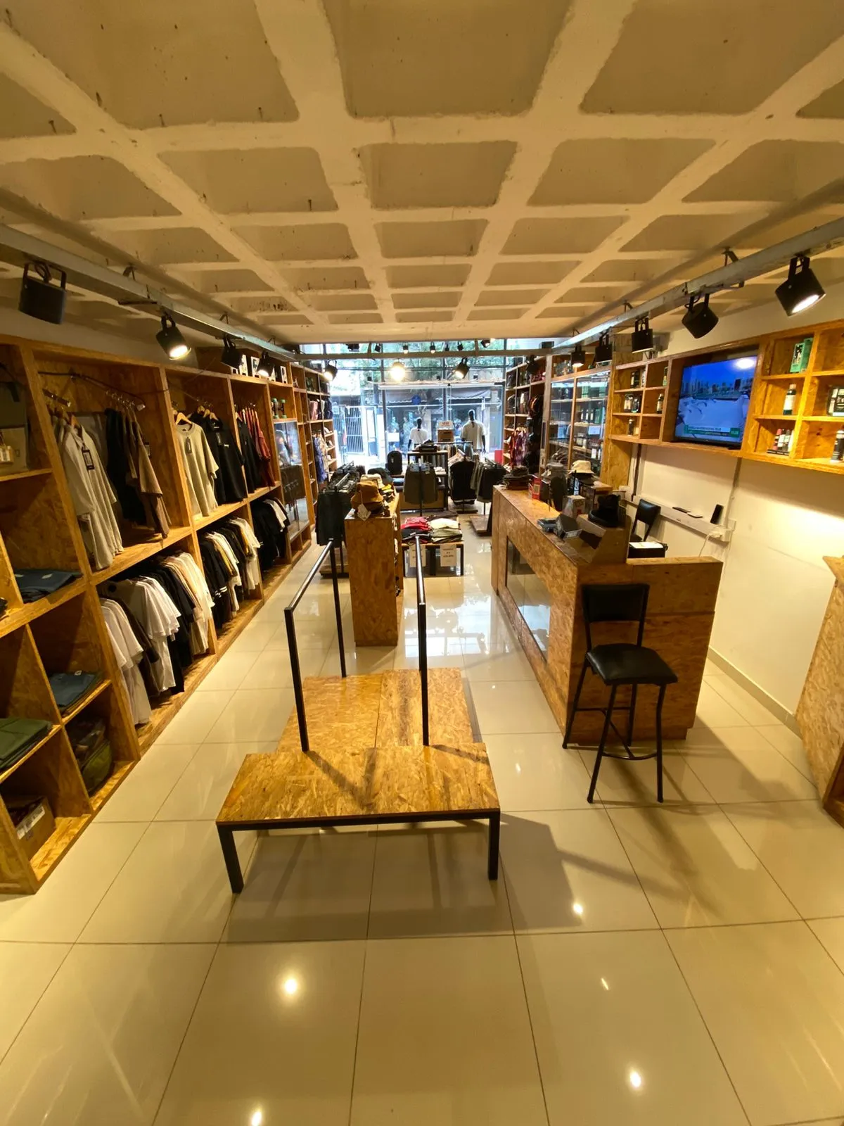 Venta Fondo Comercio Córdoba Centro - Calzado/indumentaria/accesorios Unisex