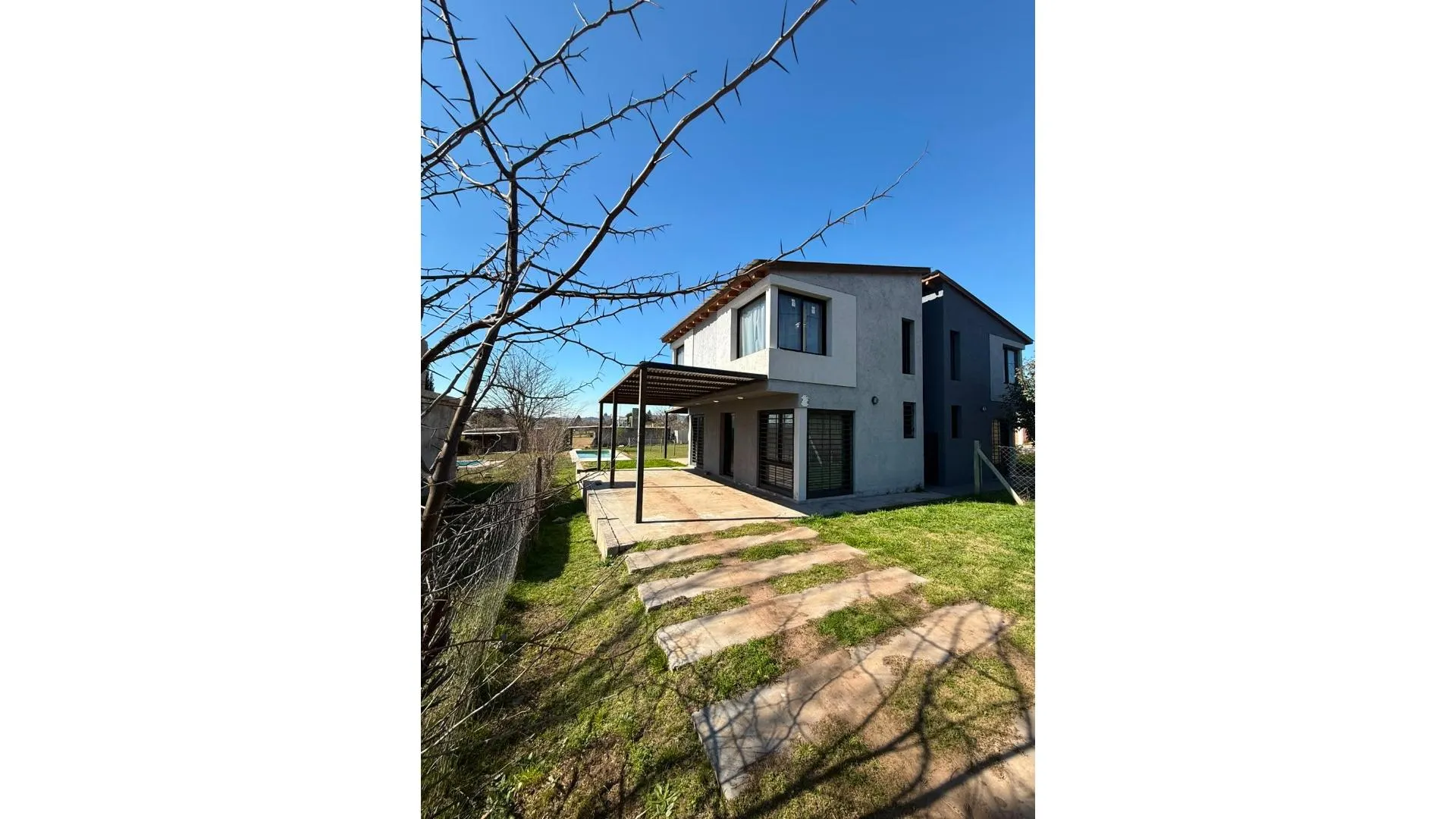 CASA EN VENTA EN POTRERO DE GARAY