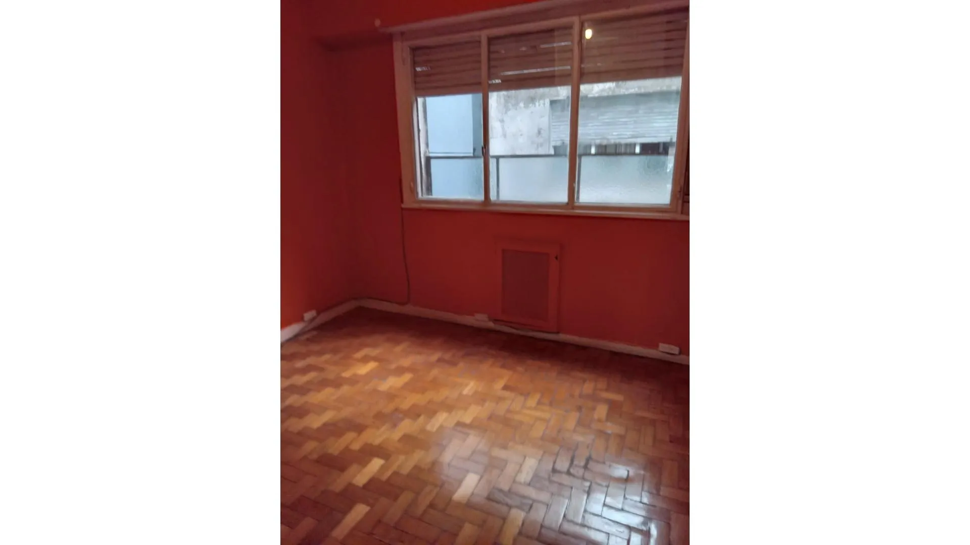 VENTA 4  AMBIENTES LAVADERO Y DEPEN. AL FRENTE OPORTUNIDAD!!