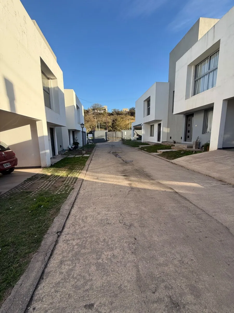 Venta Duplex Cuesta Colorada