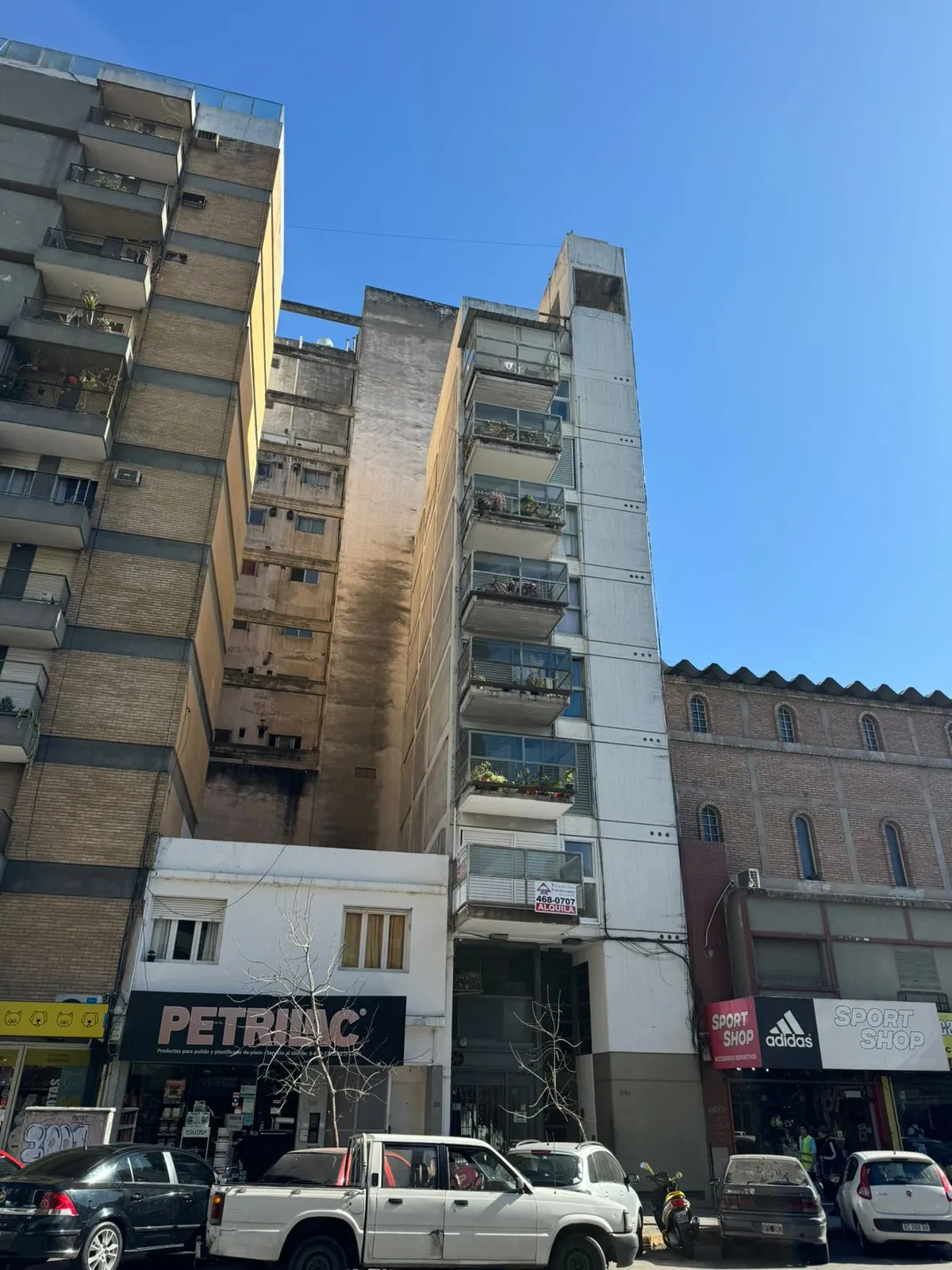 DEPARTAMENTO EN EL CENTRO CON BALCON