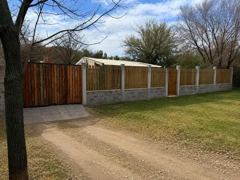 Casa en Venta en Juana Koslay, Juan Martín de Pueyrredón