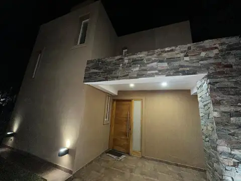 Casa en Venta en San Luis, Juan Martín de Pueyrredón