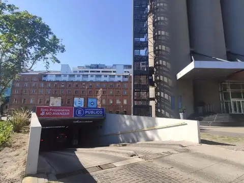 Cochera en Alquiler en Puerto Norte, Rosario