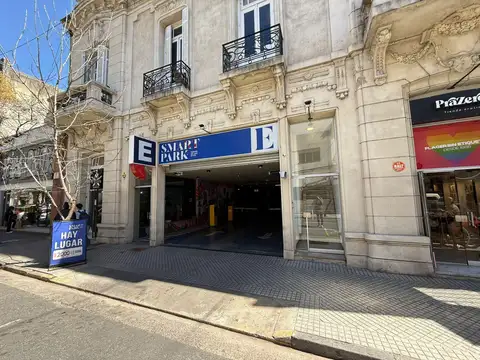 Cochera en Alquiler en Centro, Rosario