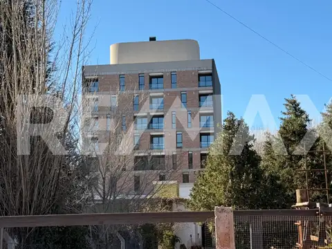 Departamento en Alquiler en Centenario, Confluencia