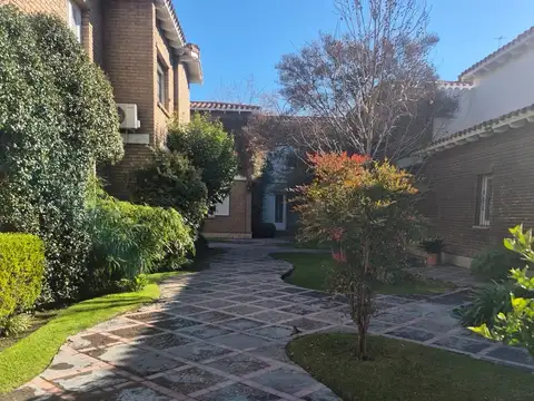 Departamento en Alquiler en Mendoza, Capital