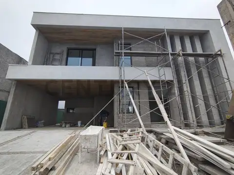 Casa en Venta en Mayor Drummond, Luján de Cuyo