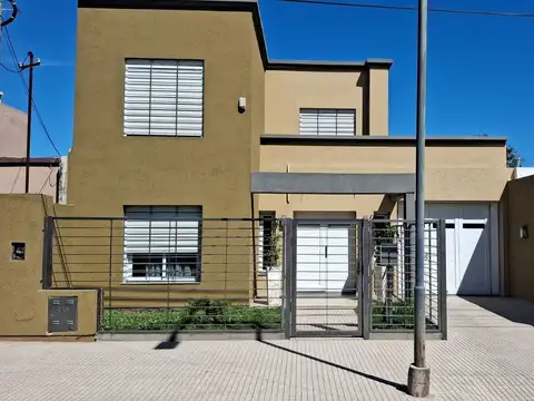Casa en Venta en Villa Maria, General San Martín