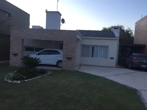Casa en Venta en Las Canitas, Malagueño