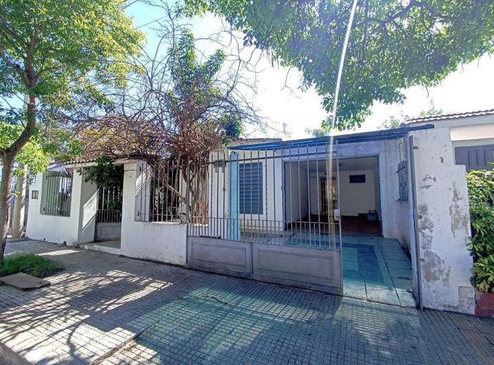 Casa · 140m² · 5 Ambientes · 1 Cochera
