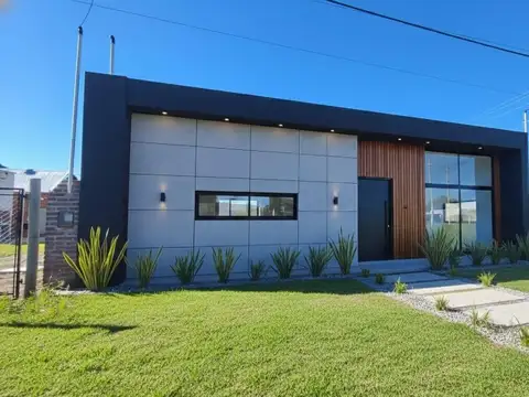 Casa en Venta en Perez, Rosario
