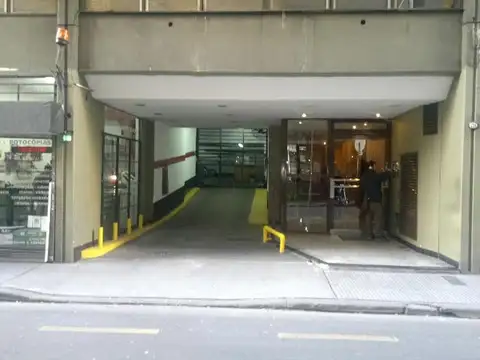 Cochera en Venta en Barrio Norte, CABA