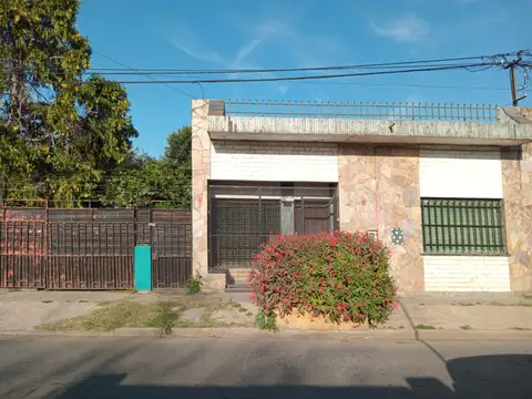 Casa en Venta en Villa Gobernador Galvez, Rosario