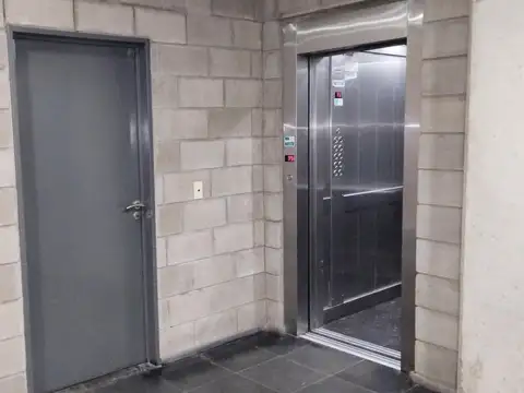 Departamento en Venta en Monte Castro, Capital Federal