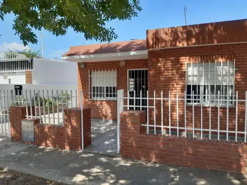 Casa en Venta en Villa Gobernador Galvez, Rosario