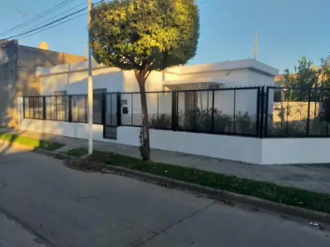 Casa en Venta en Capitan Bermudez, San Lorenzo