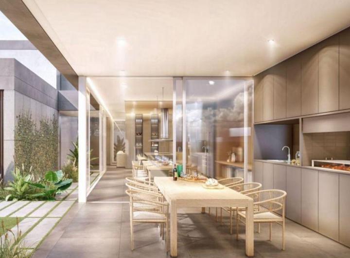Casa · 250m² · 4 Ambientes · 2 Cocheras