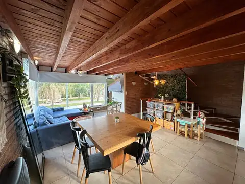 Casa en Venta en Roldan, San Lorenzo