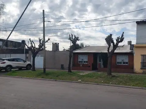 Casa en Venta en Barrio Mariano Moreno, San Lorenzo