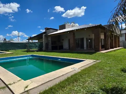 Casa en Venta en Roldan, San Lorenzo