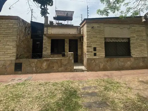 Casa en Venta en Fisherton, Rosario
