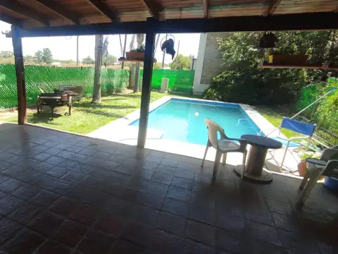 Casa en Venta en Roldan, San Lorenzo