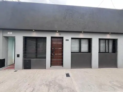 Casa en Venta en Azcuenaga, Rosario