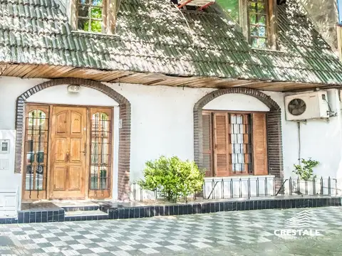 Casa en Venta en Cinco Esquinas, Rosario