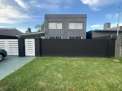 Casa en Venta en Roldan, San Lorenzo
