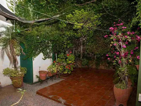 Casa en Venta en Azcuenaga, Rosario