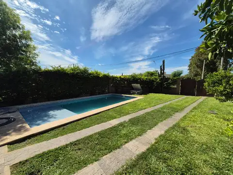Casa en Venta en Pueblo Esther, Rosario