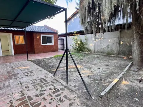 Casa en Venta en Centro, Funes