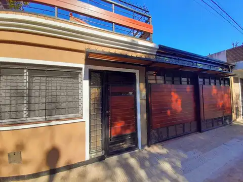 Casa en Venta en Republica De La Sexta, Rosario